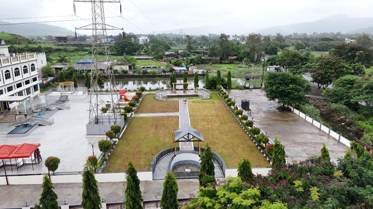 Vedika Garden Hotel Lonavala Eksteriør billede