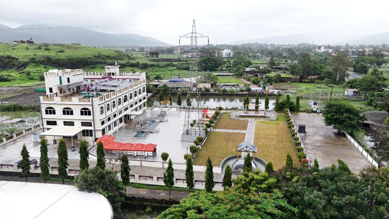 Vedika Garden Hotel Lonavala Eksteriør billede
